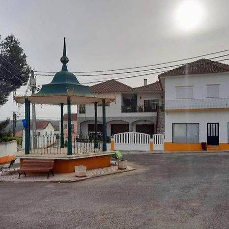 Casa Do Ninho - Entre O Campo E A Praia Cadaval Zewnętrze zdjęcie